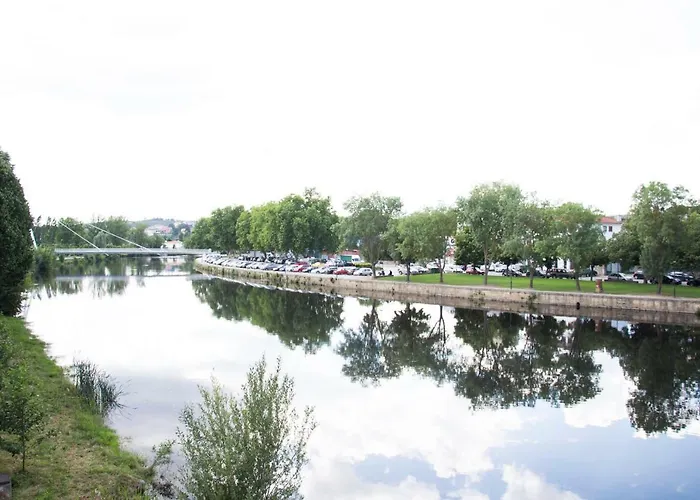 Km 0 - Charming House Apartment Chaves