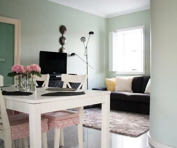 Km 0 - Charming House Apartment Chaves